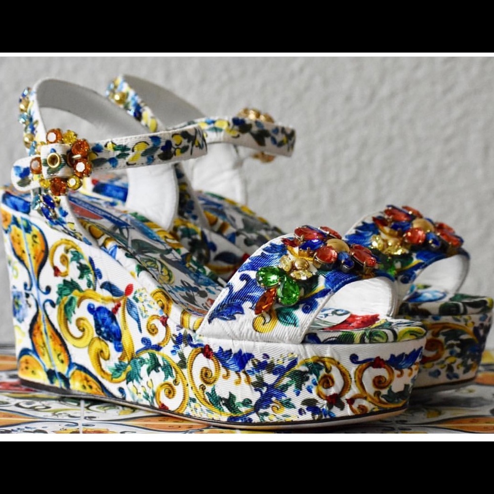 GORGEOUS Dolce & Gabbana Platform Wedges Brand New